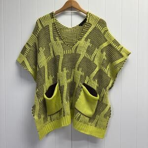 BCBG Maxazria Boho Hippie Knit Poncho Sweater Size S/M Cozy Hipster Oversized